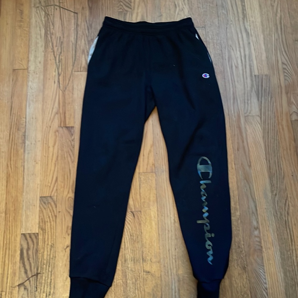 Mens medium black champion “camo” logo joggers